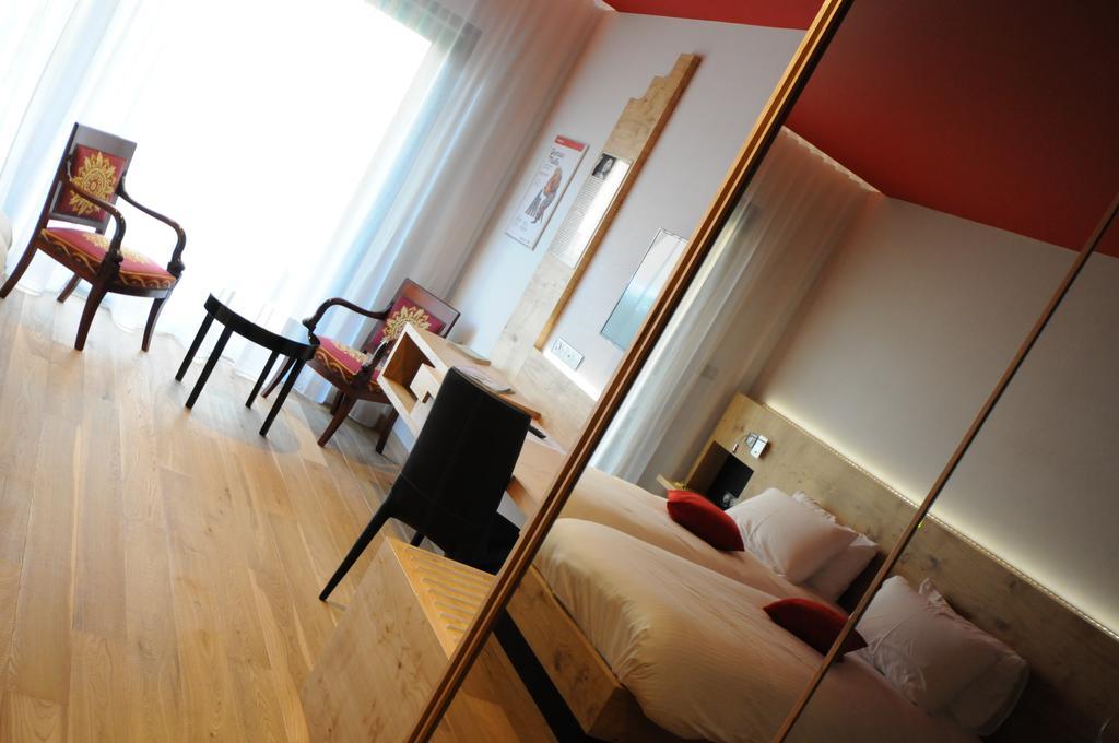 Niederschaeffolsheim Logis Hotel Restaurant Au Boeuf Rouge מראה חיצוני תמונה